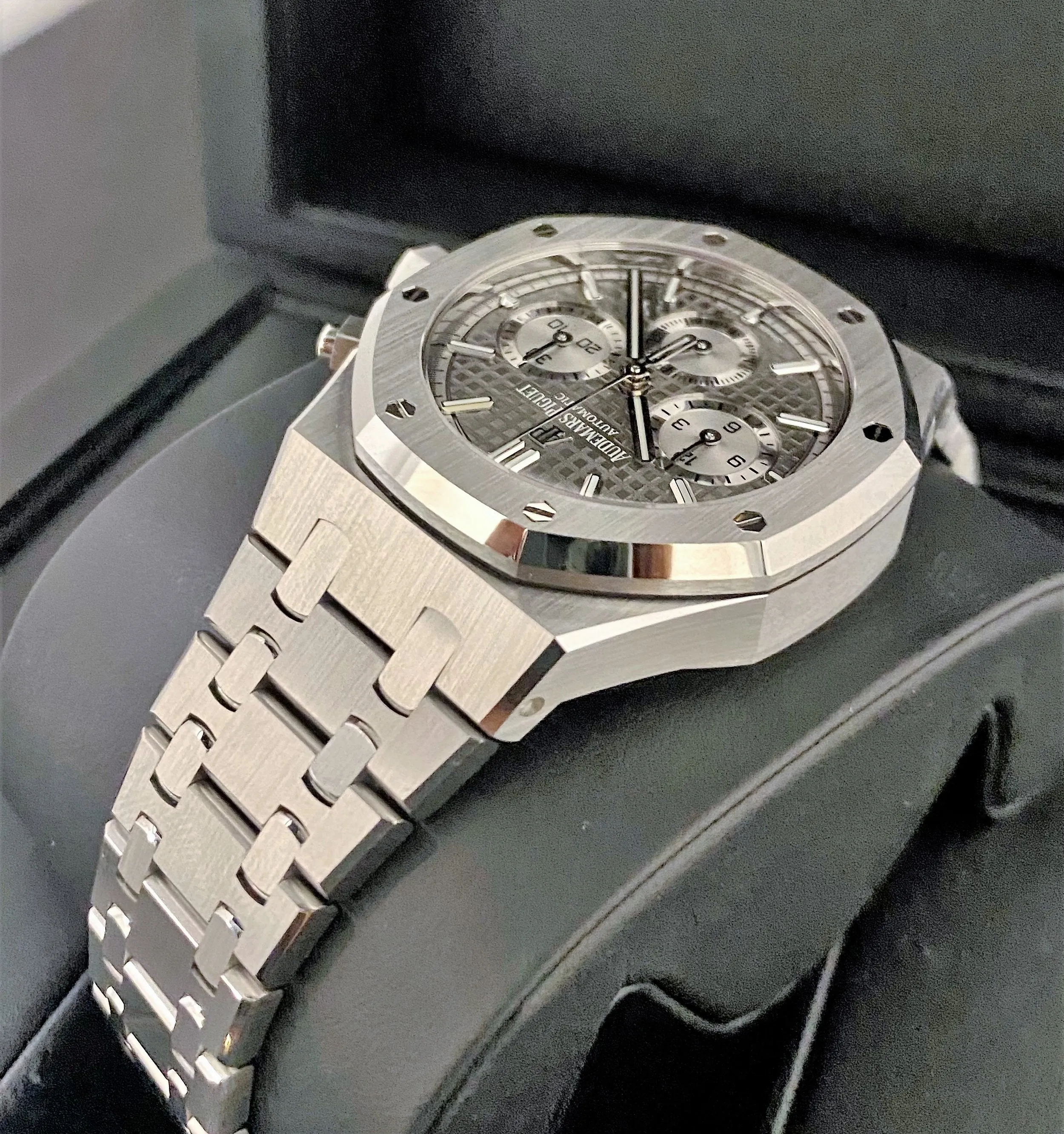 2022 Audemars Piguet Royal Oak Selfwinding Chronograph 26315ST