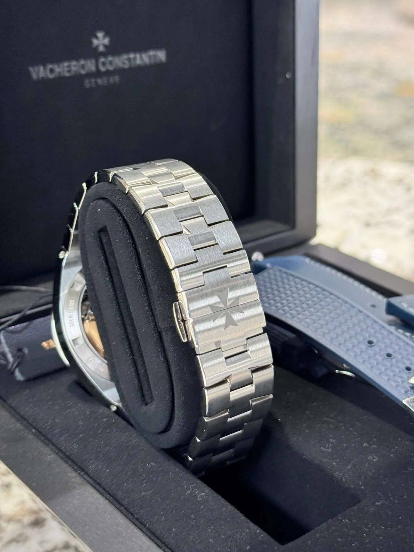 2023 Vacheron Constantin Overseas Automatic 4500V