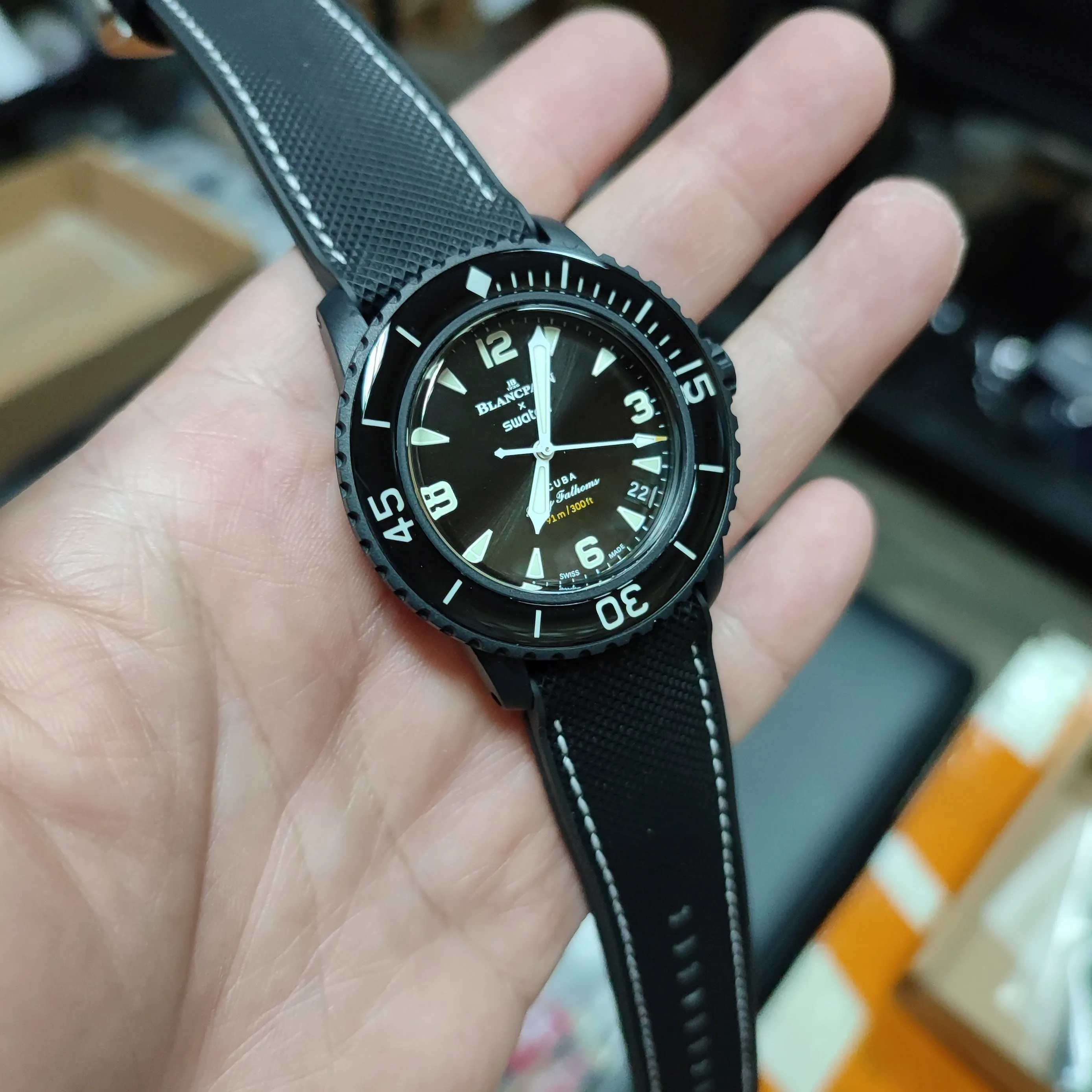 20mm, 21mm, 22mm, 23mm, 24mm Hybrid Black Fiber Rubber Watch Strap, White Stitching