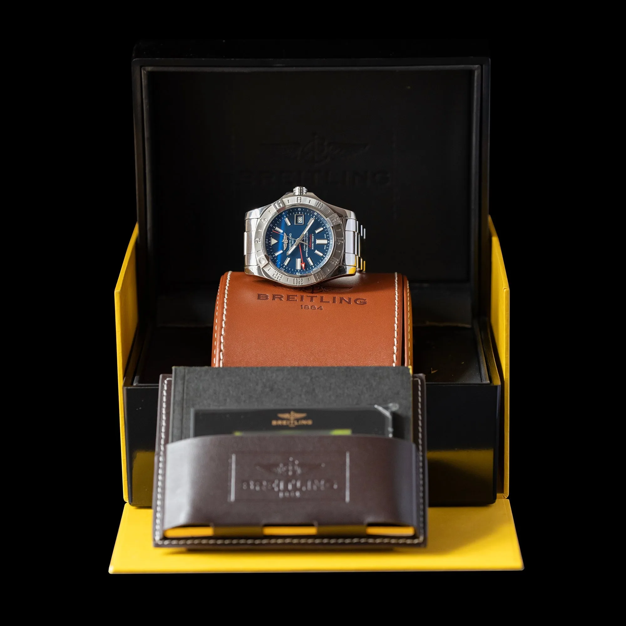 Breitling - 2018 Avenger II GMT
