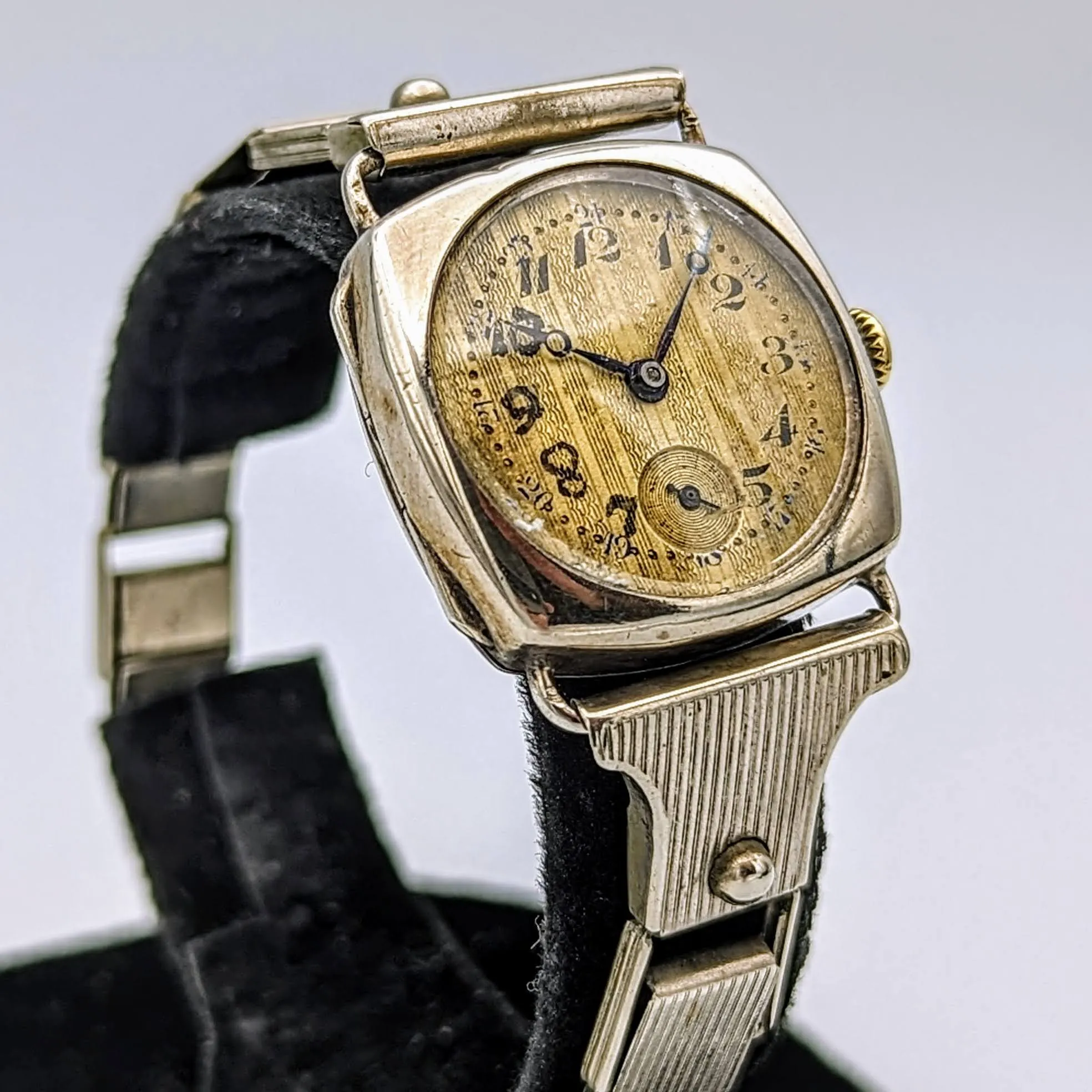 Vintage BREVET Wristwatch Guilloche 24 Hour Dial Sub Second Vintage Bracelet Watch